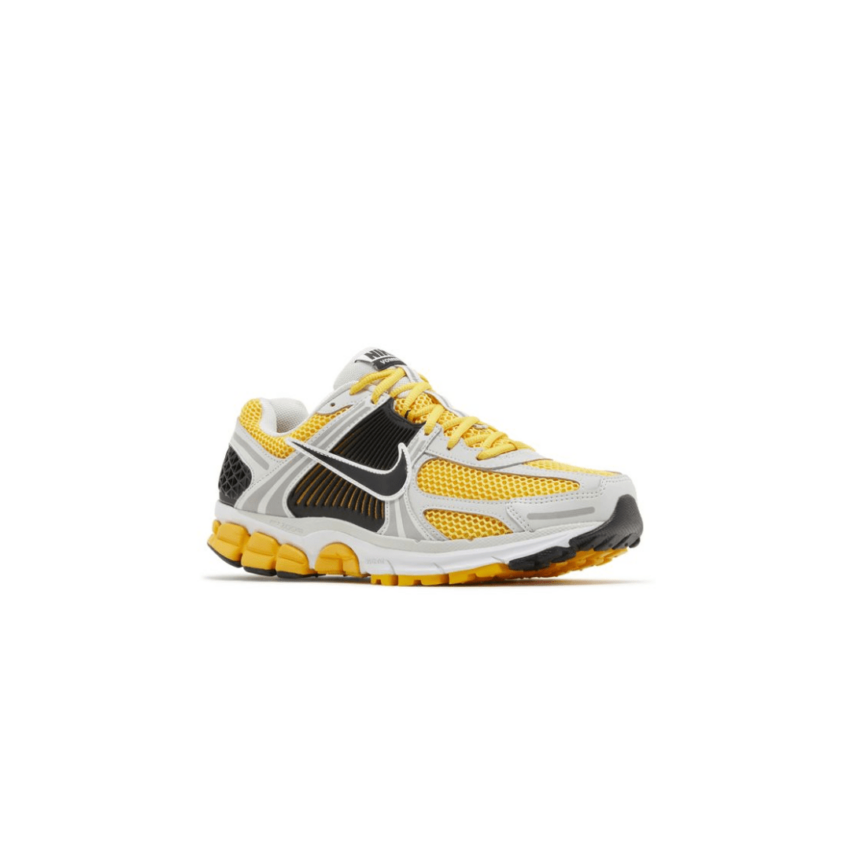 Nike Air Zoom Vomero 5 'University Gold' - Image 2