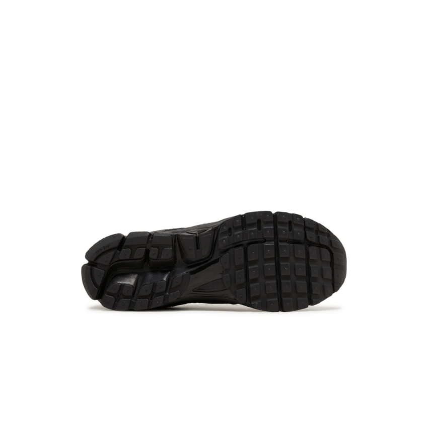 Nike Air Zoom Vomero 5 'Triple Black' - Image 4