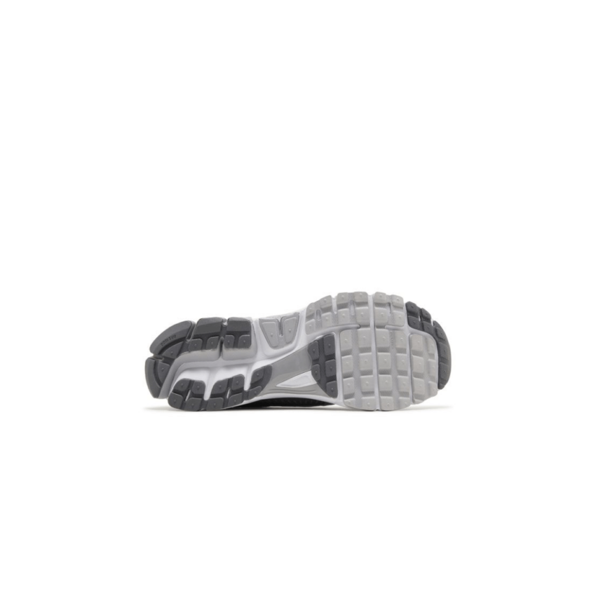 Nike Air Zoom Vomero 5 'Cool Grey' - Image 4